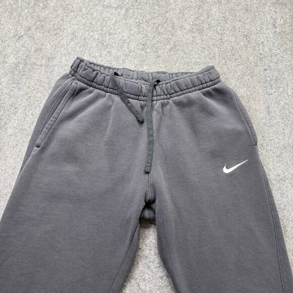 Nike Sportswear Club Fleece Joggers Men S Gray Tapered 27" Sweatpants CJ1616 - Picture 3 of 16